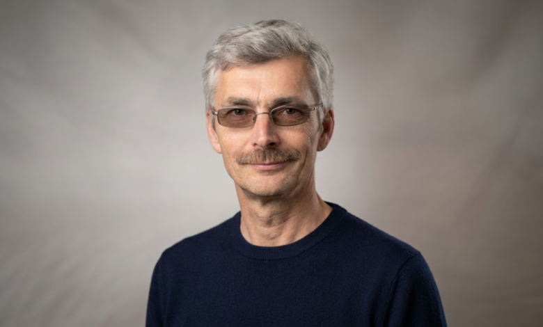 Ralf Dammaschv